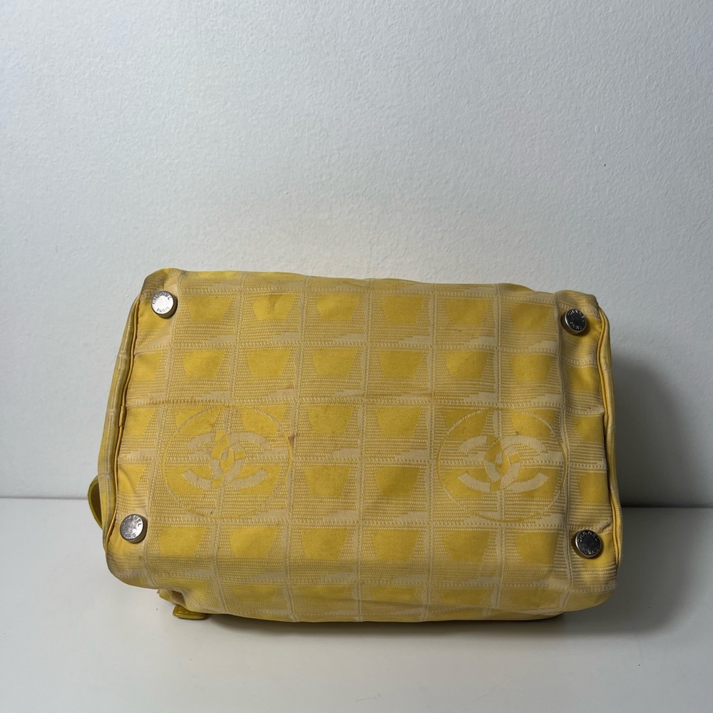 Chanel CC Travel Line Nylon Sport Makeup Vanity Toiletry Top Handle Purse Bag - Picture 10 of 15